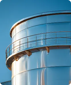 Thermal protection from insulated stainless steel water tanks